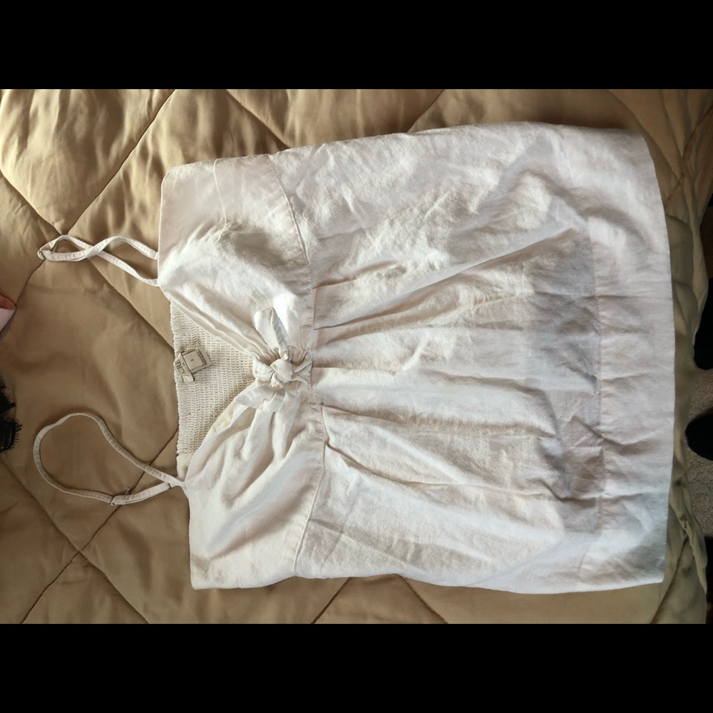 White tank with front tie